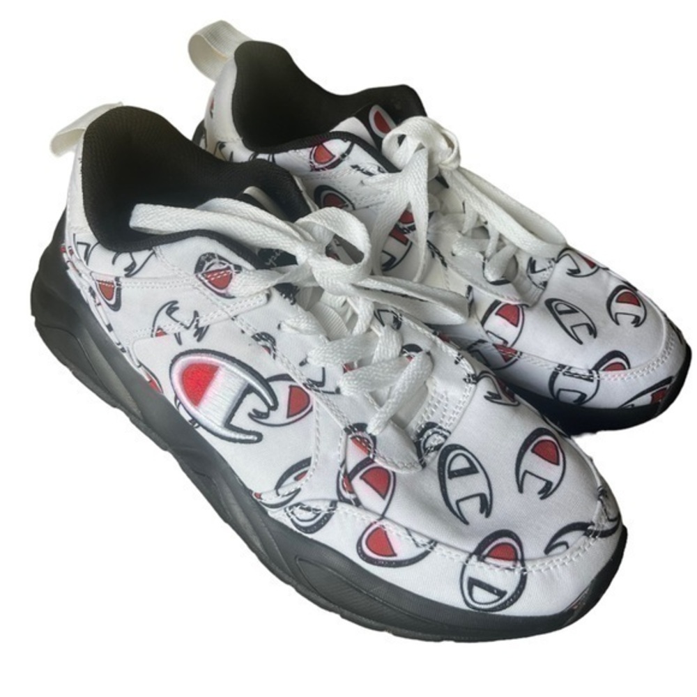 CHAMPION 93Eighteen Repeat C White & Black size 8.